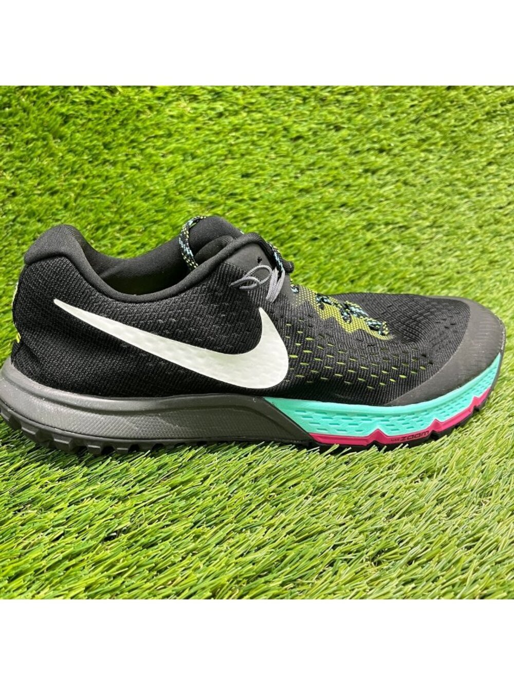 Nike Air Zoom Terra Kiger 4 Womens Size 10.5 Black Blue Running Shoes Sneakers